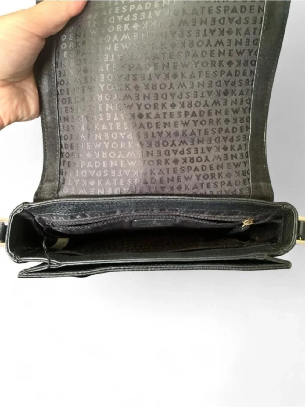Kate Spade New York Mixed-Material Flap Crossbody Bag✨